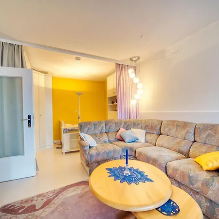 Apartment - Haus L, App 0l1101 *
